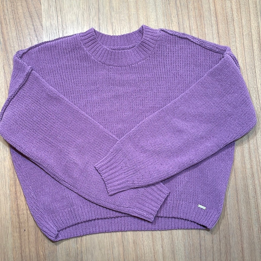 Hollister Purple Crop Sweater Size Junior’s XXS